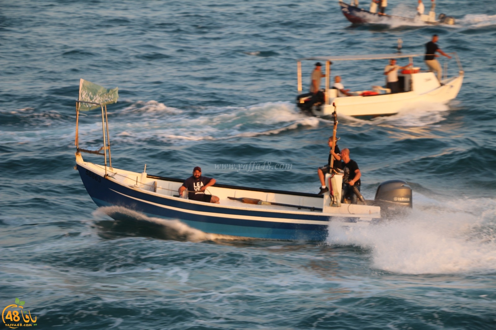 فيديو: كما جرت العادة في كل عام - صيادو يافا ينظمون استعراضاً بالقوارب خلال صلاة العيد 